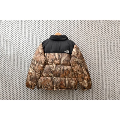 The North Face Splicing White And Maple Leaf 02