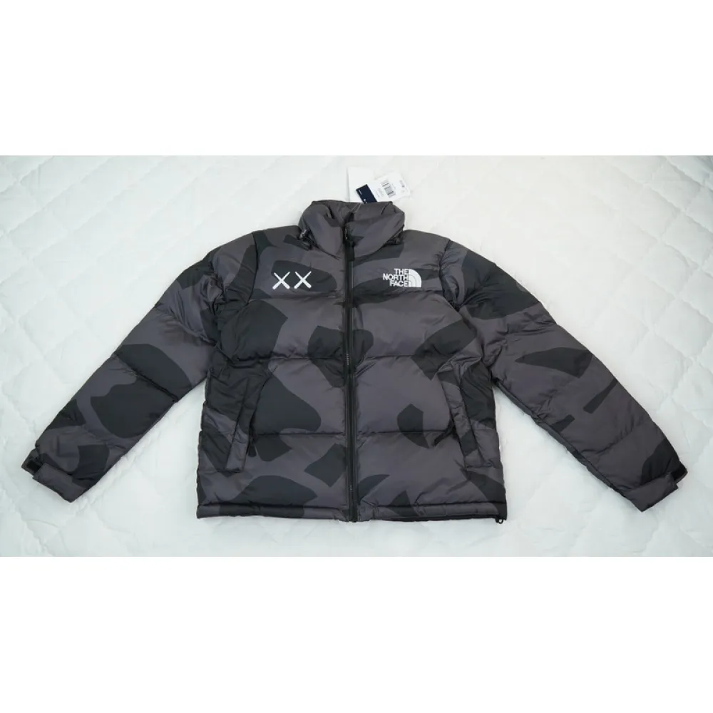 the north face splicing white and xx black down jacket