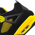 UCOO Batch Air Jordan 4 Retro Thunder DH6927-017