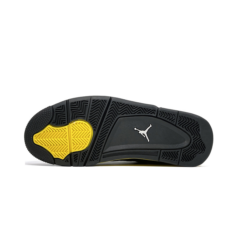 UCOO Batch Air Jordan 4 Retro Thunder DH6927-017