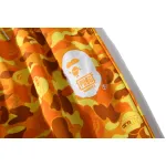 BAPE x PUBG joint model PlayerUnknown's Battlegrounds orange camouflage trousers