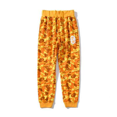 BAPE x PUBG joint model PlayerUnknown's Battlegrounds orange camouflage trousers 02