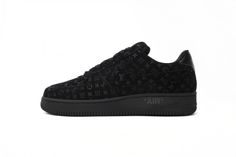Louis Vuitton x Nike Air Force 1 All Black 1A9VD7