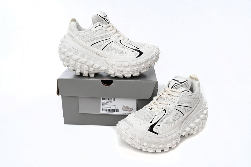Balenciaga Defender All White 685611 W1RB3 1201