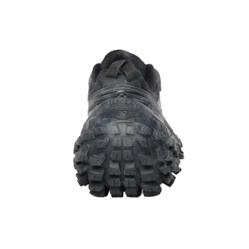 Balenciaga Defender Black 685613 W2RA6 1000