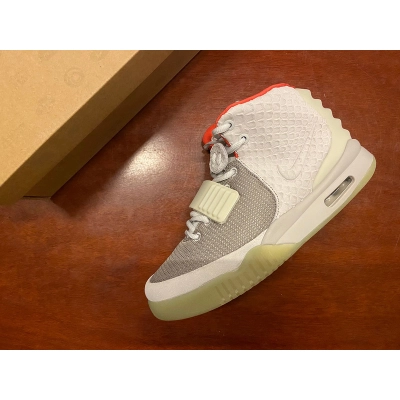 Nike Air Yeezy 2 Pure Platinum 508214-010 02