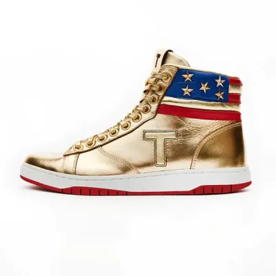 {PRE-SALE}Trump Signature Sneakers The Never Surrender High-Tops 01
