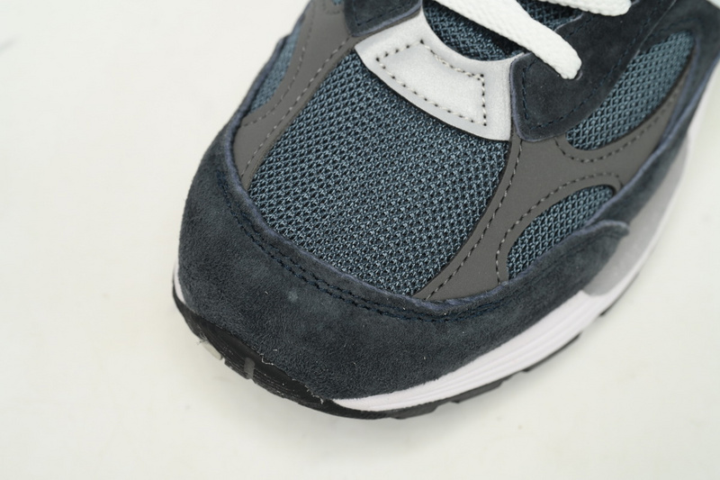 New Balance 992 Navy Blue M992GG