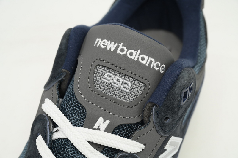 New Balance 992 Navy Blue M992GG