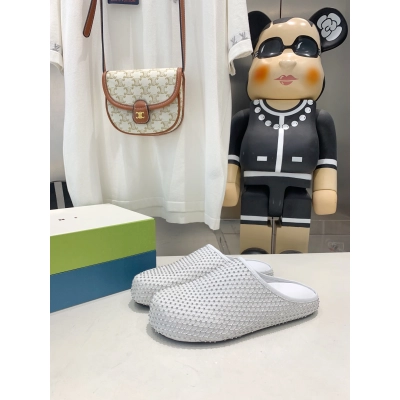 Marni White leather Fussbett Sabot Slide With Rhinestones 241379F121007 01