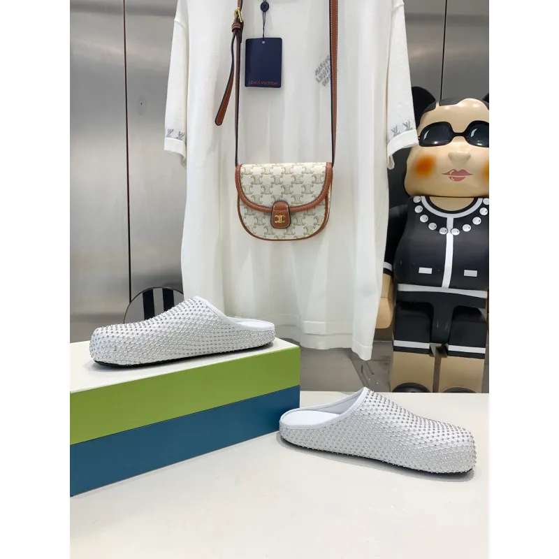 Marni White leather Fussbett Sabot Slide With Rhinestones 241379F121007