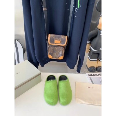 Marni Green LONG-HAIR CALFSKIN FUSSBETT SABOT Slide SBMR000600P412200V07 02