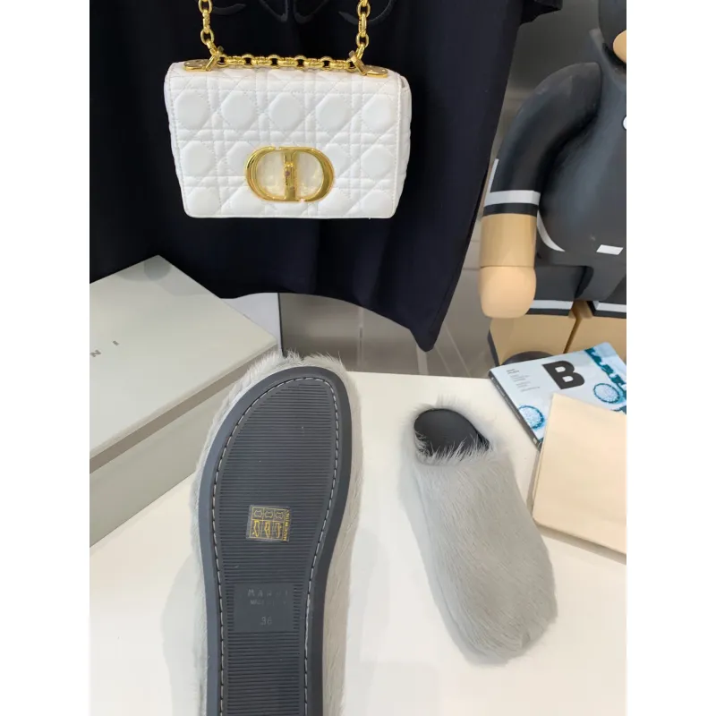Marni Grey LONG-HAIR CALFSKIN FUSSBETT SABOT Slide SBMR000600P412200N30