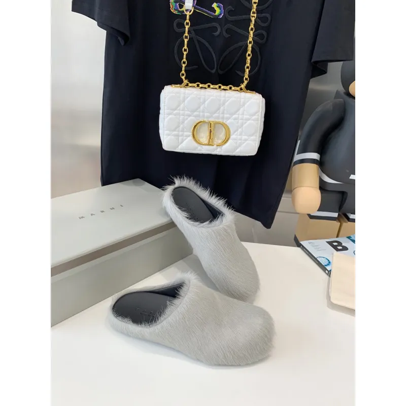 Marni Grey LONG-HAIR CALFSKIN FUSSBETT SABOT Slide SBMR000600P412200N30