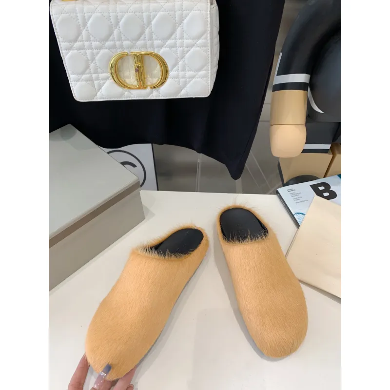 Marni Apricot LONG-HAIR CALFSKIN FUSSBETT SABOT Slide SBMR000600P412200R09