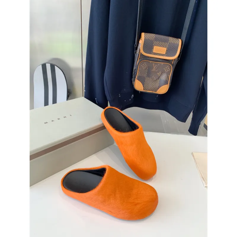 Marni Orange LONG-HAIR CALFSKIN FUSSBETT SABOT Slide SBMS004601P412200R09