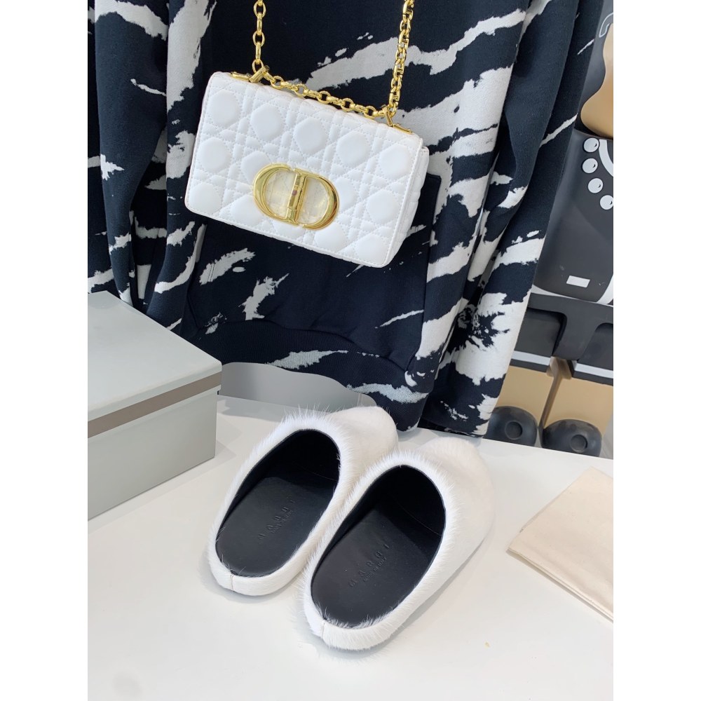 Marni White LONG-HAIR CALFSKIN FUSSBETT SABOT Slide SBMR000600P412200N31