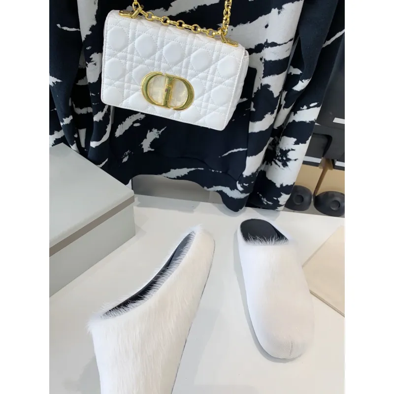 Marni White LONG-HAIR CALFSKIN FUSSBETT SABOT Slide SBMR000600P412200N31
