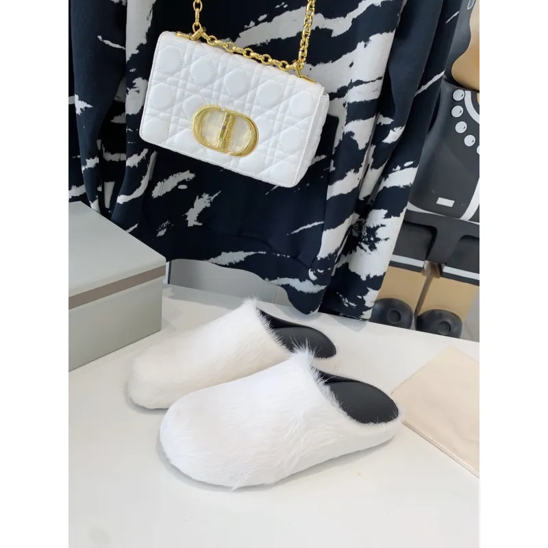 Marni White LONG-HAIR CALFSKIN FUSSBETT SABOT Slide SBMR000600P412200N31