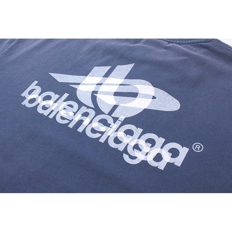  Balenciaga T-Shirt  KT2381