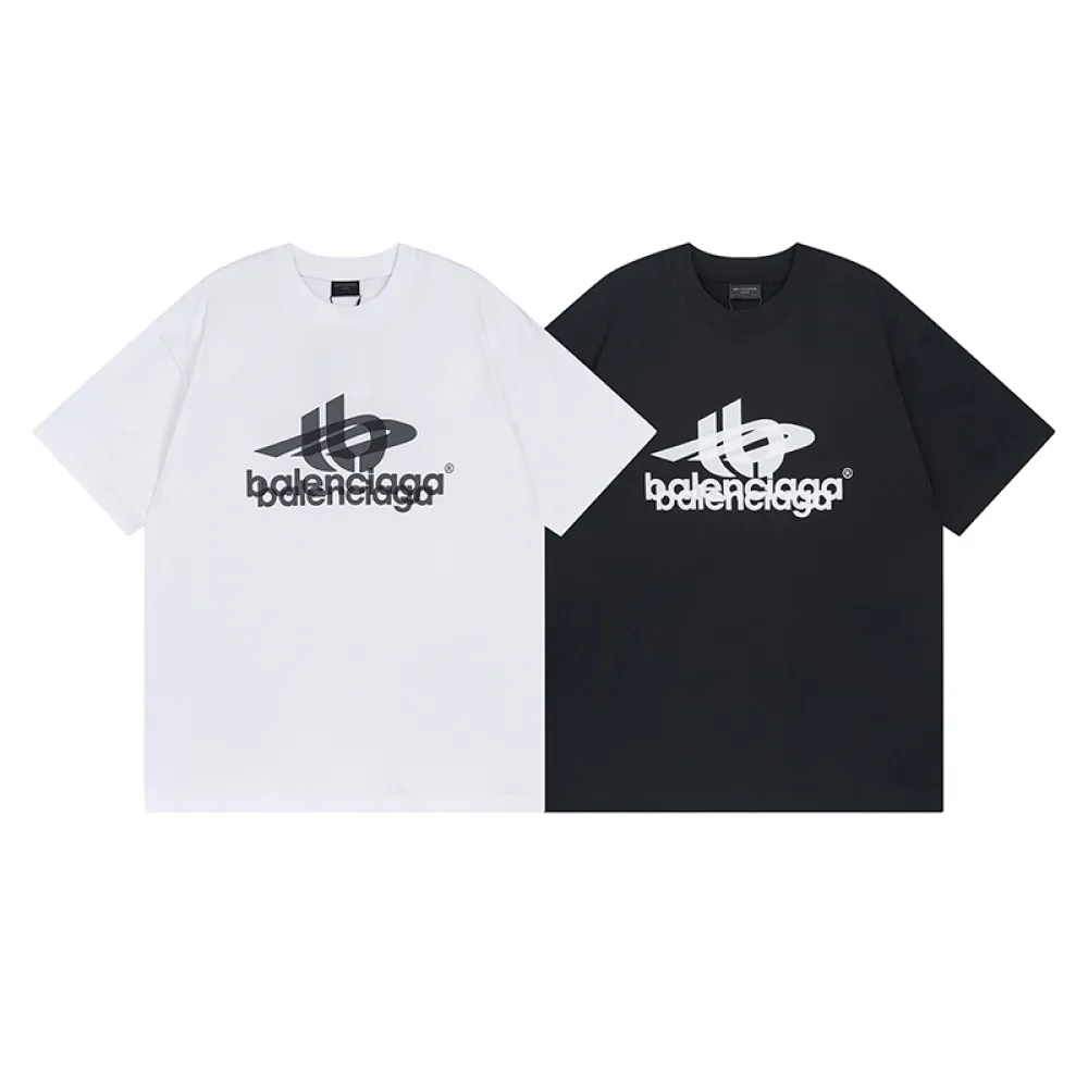  Balenciaga T-Shirt KT2386