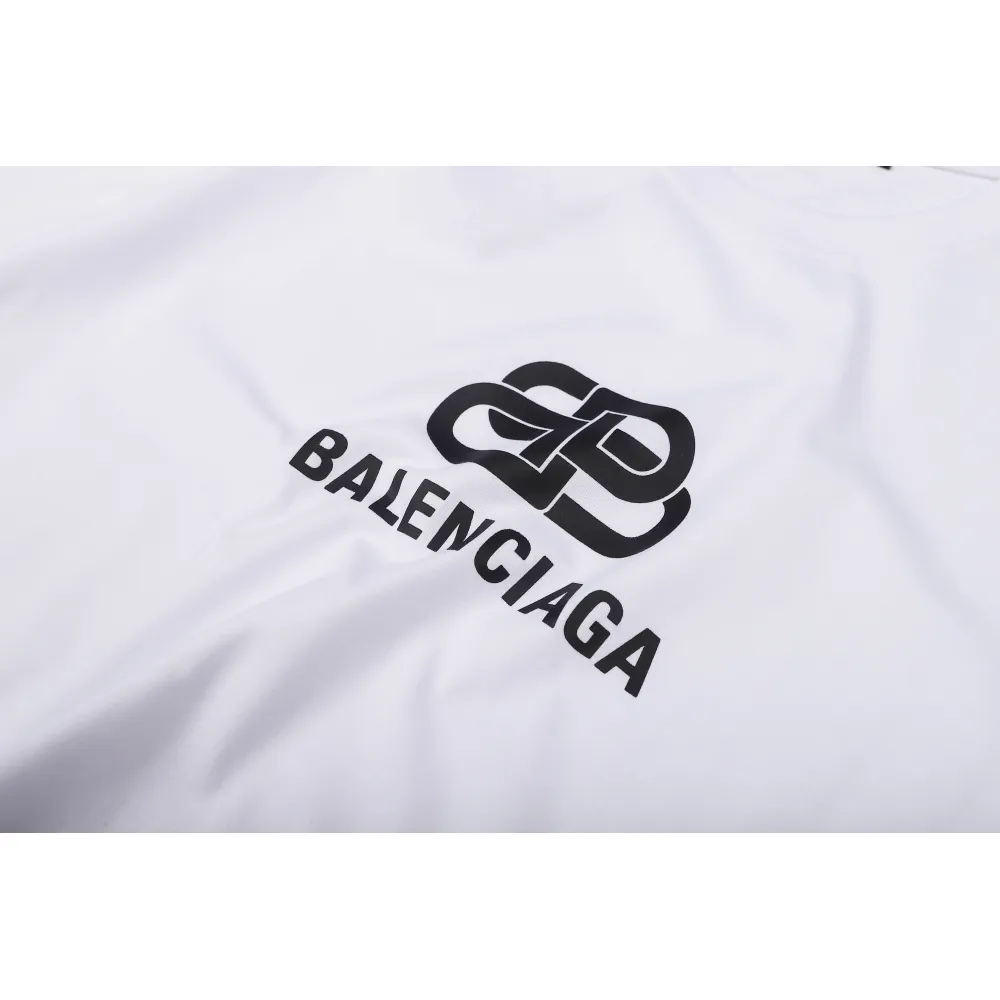 Balenciaga T-Shirt KT2302