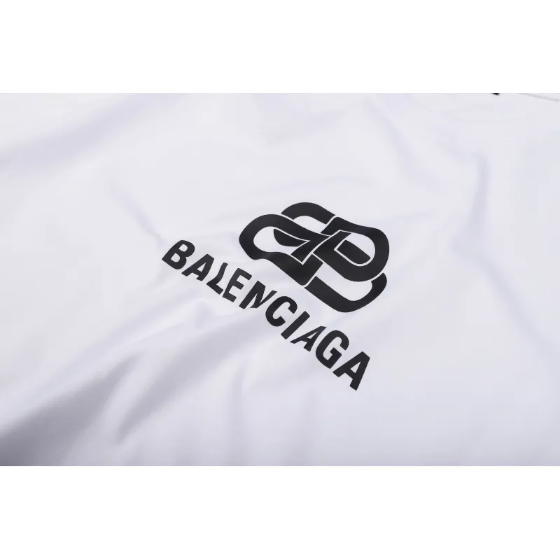 Balenciaga T-Shirt KT2302
