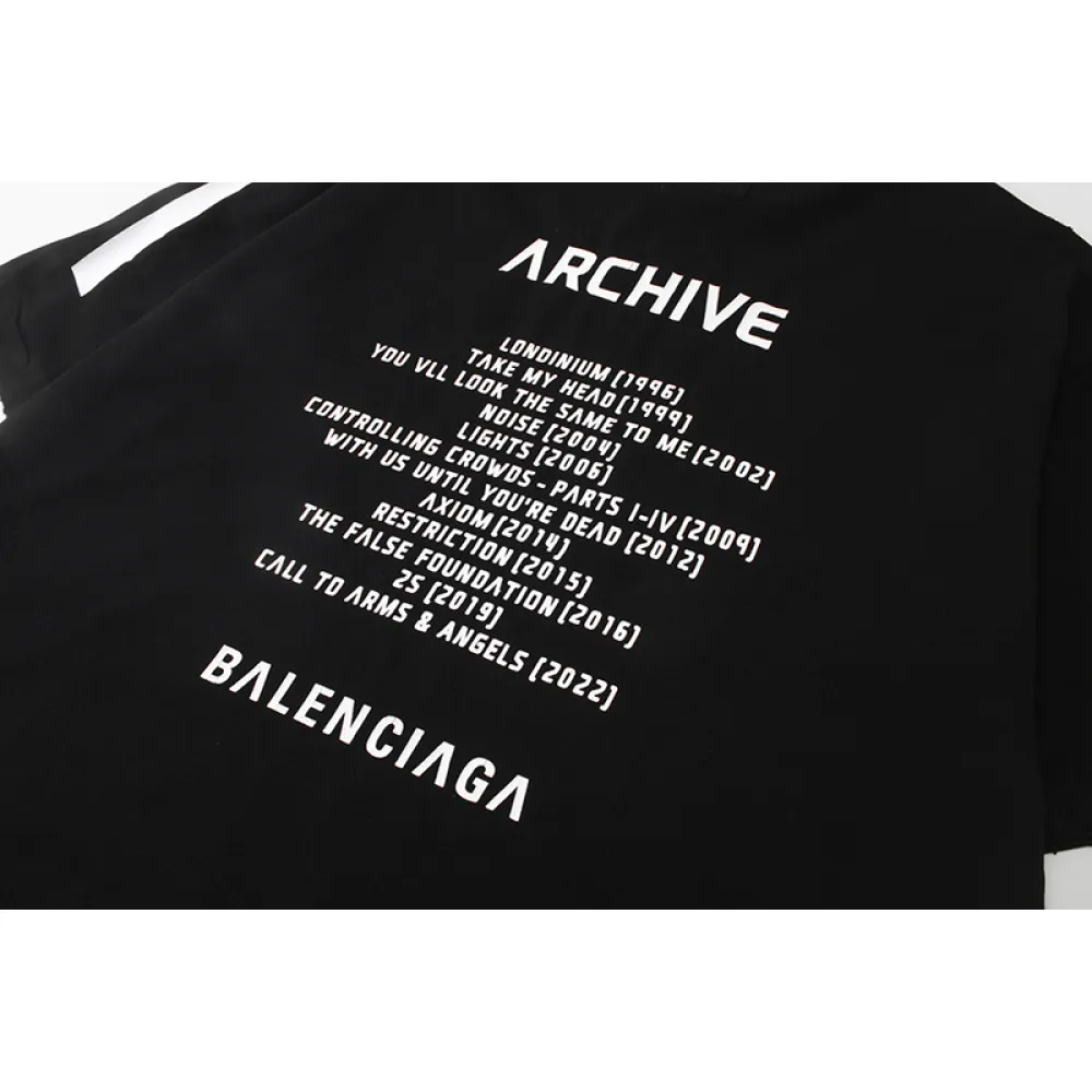 Balenciaga T-Shirt KT23101