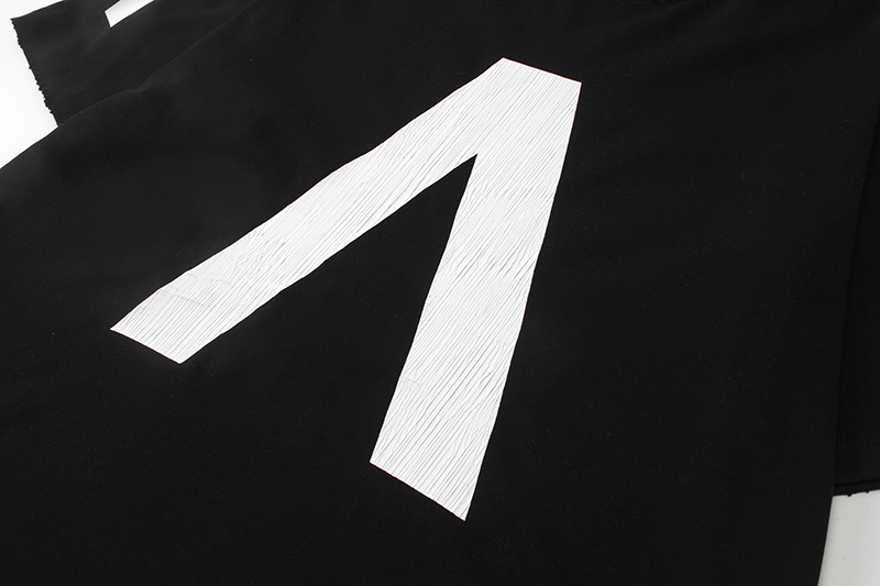 Balenciaga T-Shirt KT23101