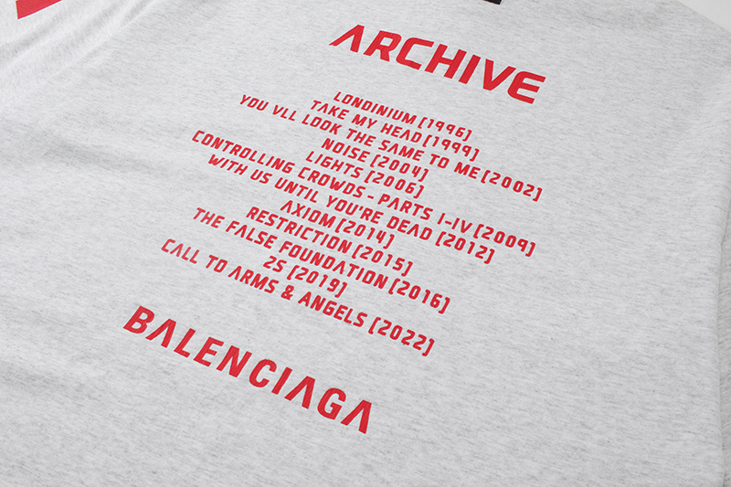 Balenciaga T-Shirt KT23101