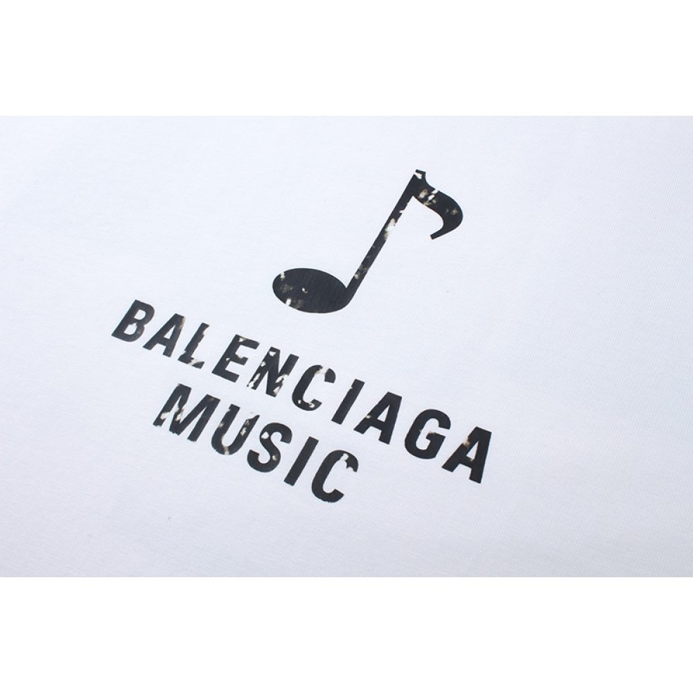 Balenciaga T-Shirt KT23102