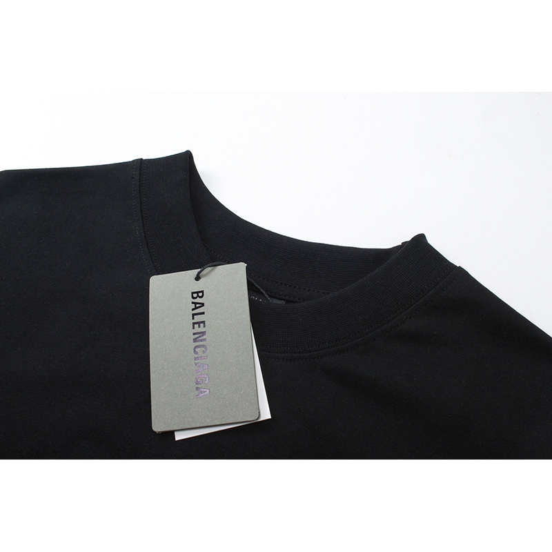 Balenciaga T-Shirt KT23102