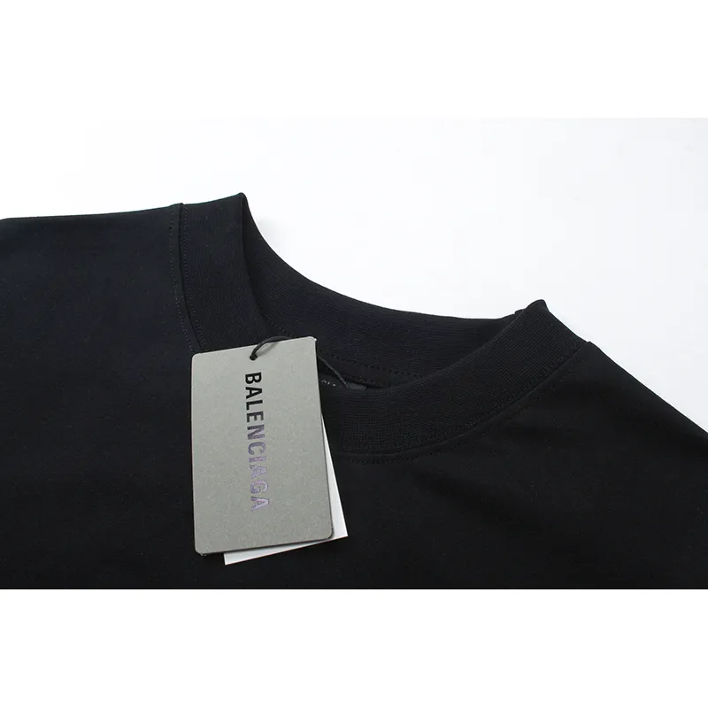 Balenciaga T-Shirt KT23102