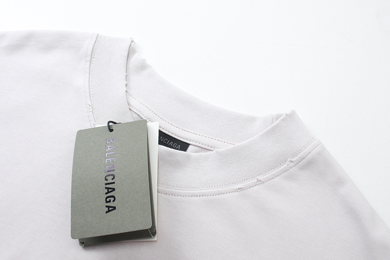 Balenciaga T-Shirt KT23105