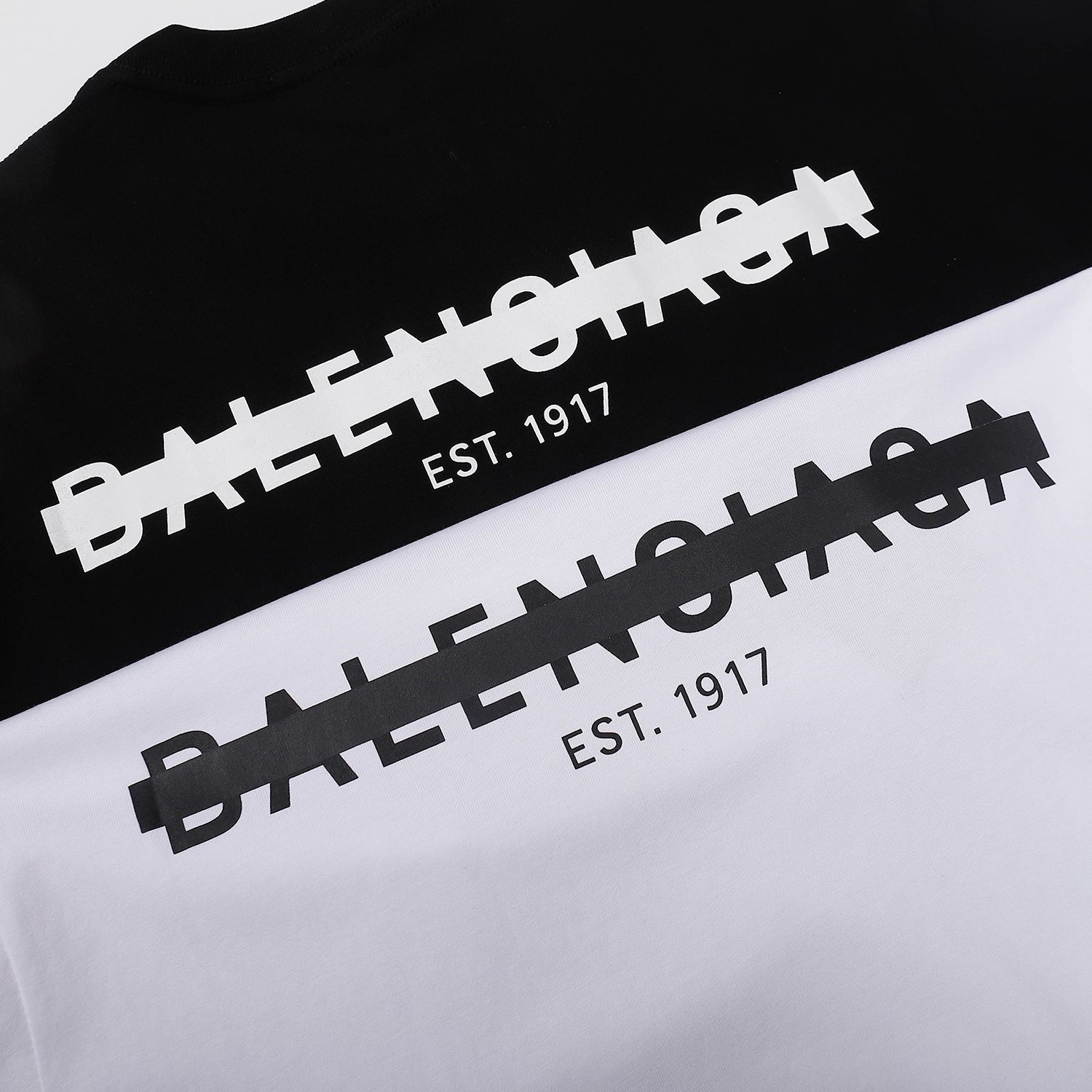 Balenciaga T-Shirt KT2311