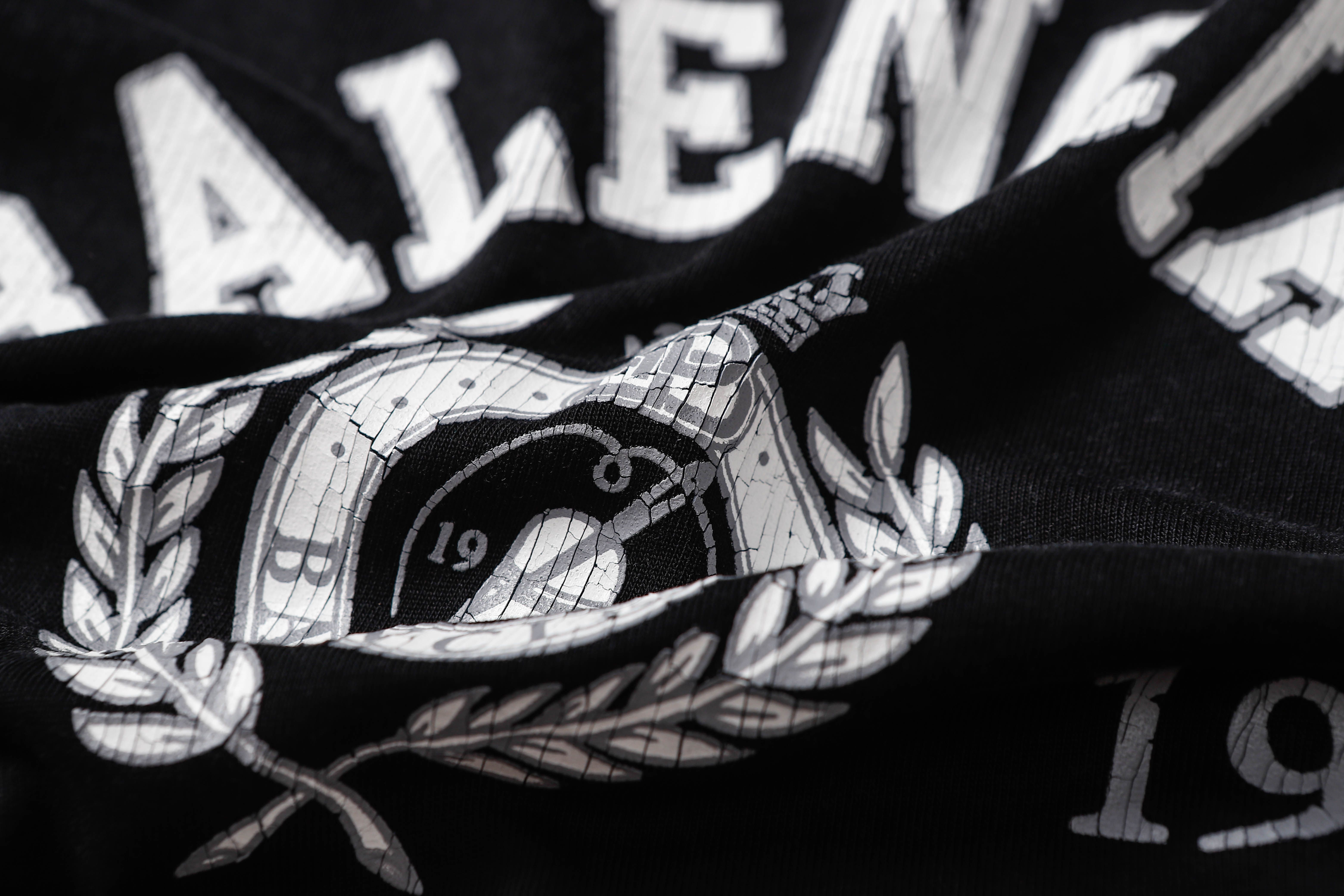 Balenciaga T-Shirt KT2326