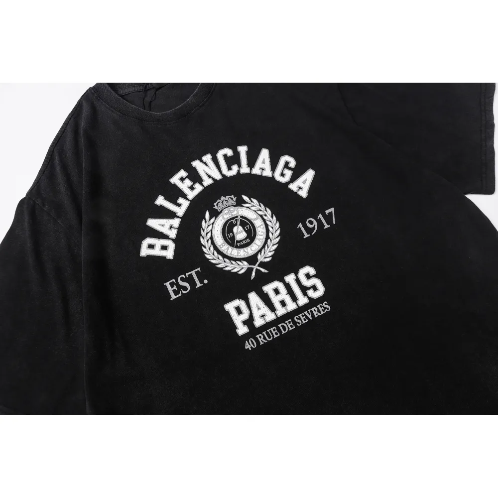 Balenciaga T-Shirt KT2326