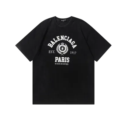 Balenciaga T-Shirt KT2326 01