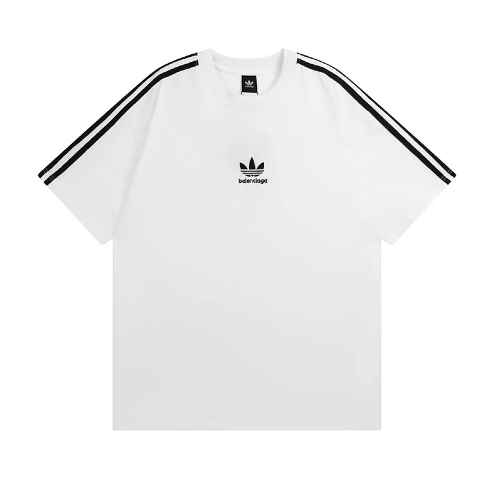 Balenciaga T-Shirt KT2341