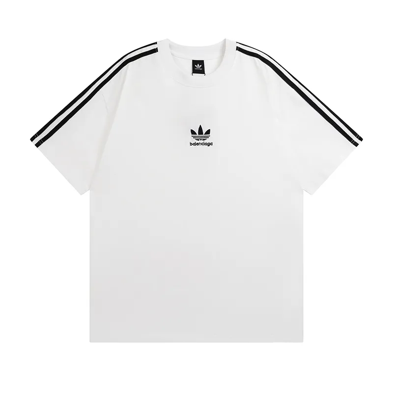 Balenciaga T-Shirt KT2341