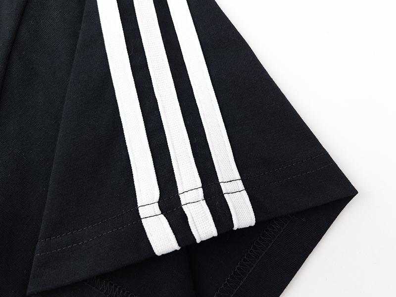 Balenciaga T-Shirt KT2341