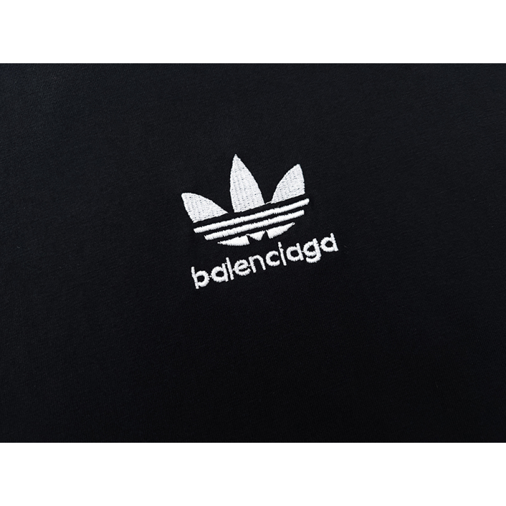 Balenciaga T-Shirt KT2341