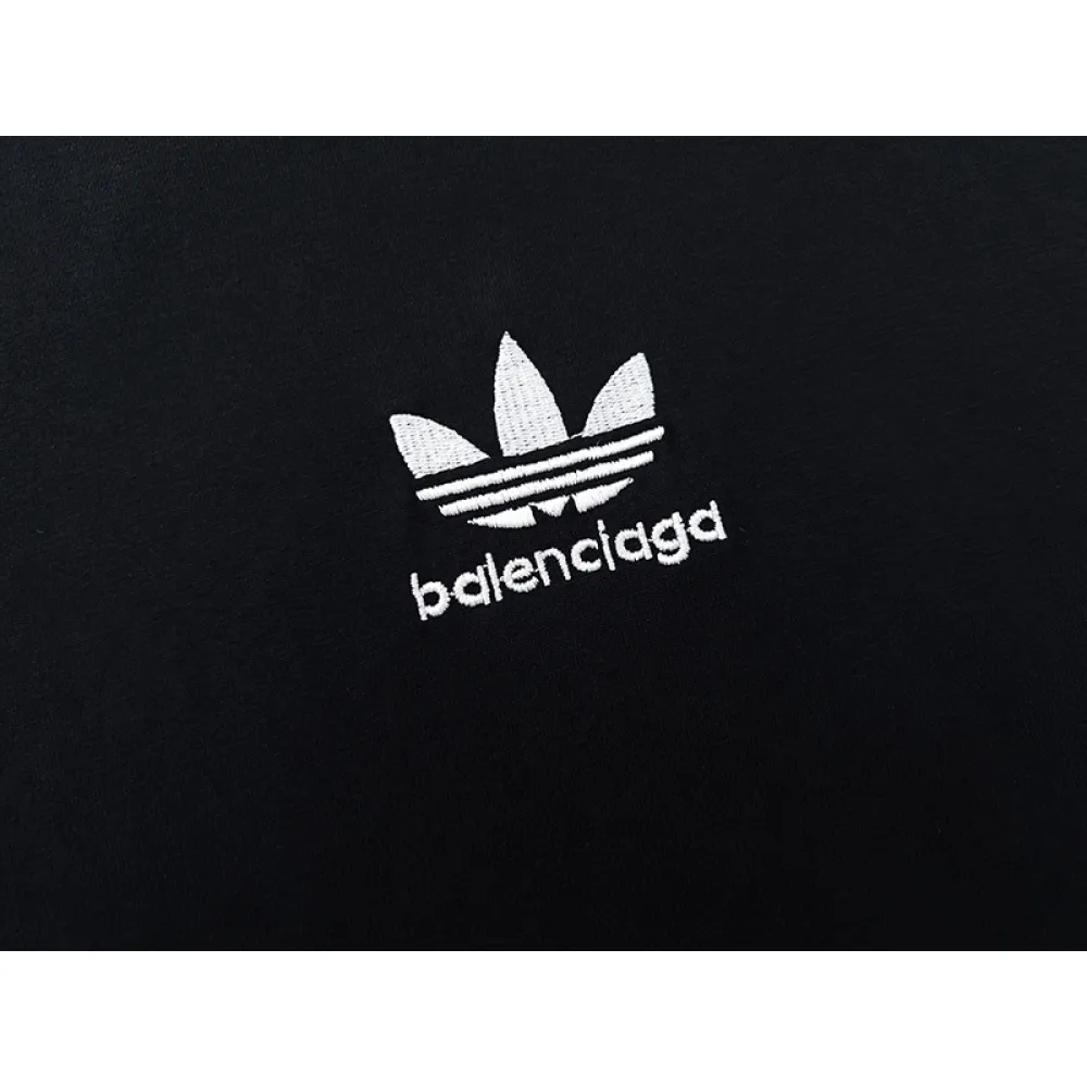 Balenciaga T-Shirt KT2341