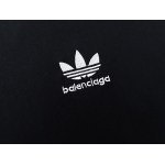 Balenciaga T-Shirt KT2341