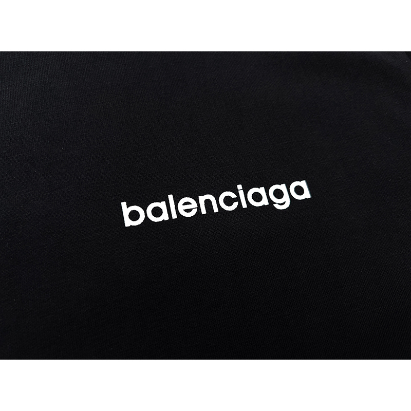 Balenciaga T-Shirt KT2349