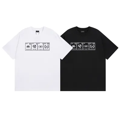 Balenciaga T-Shirt KT2351 01