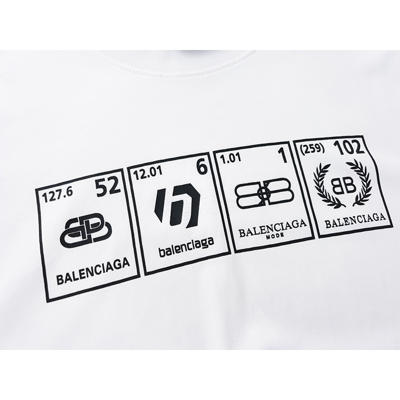 Balenciaga T-Shirt KT2351