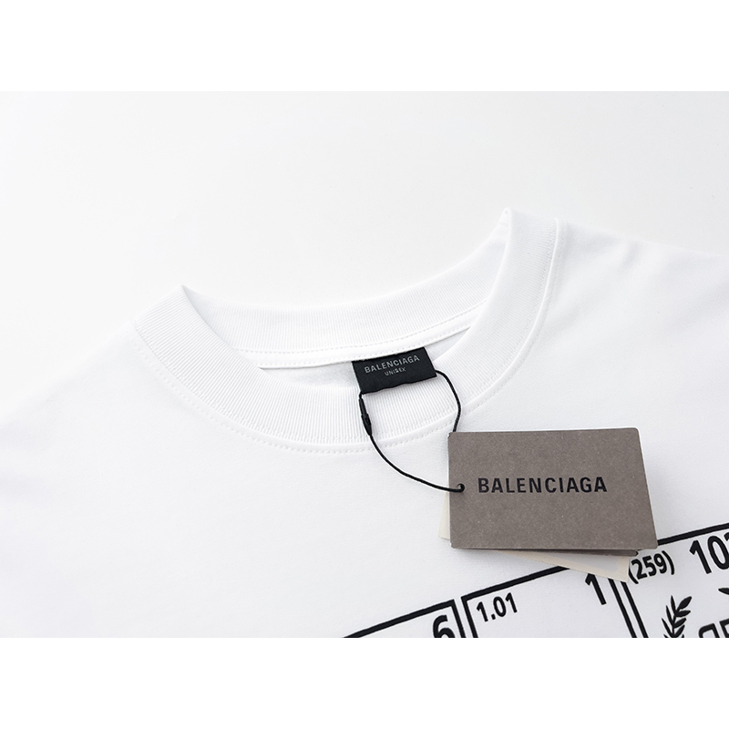 Balenciaga T-Shirt KT2351