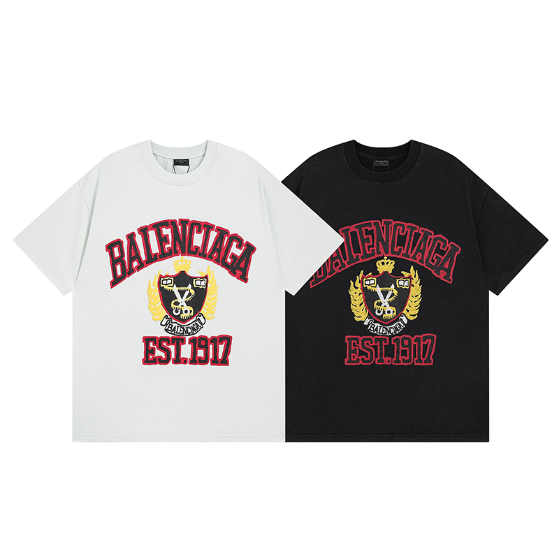 Balenciaga T-Shirt KT2352