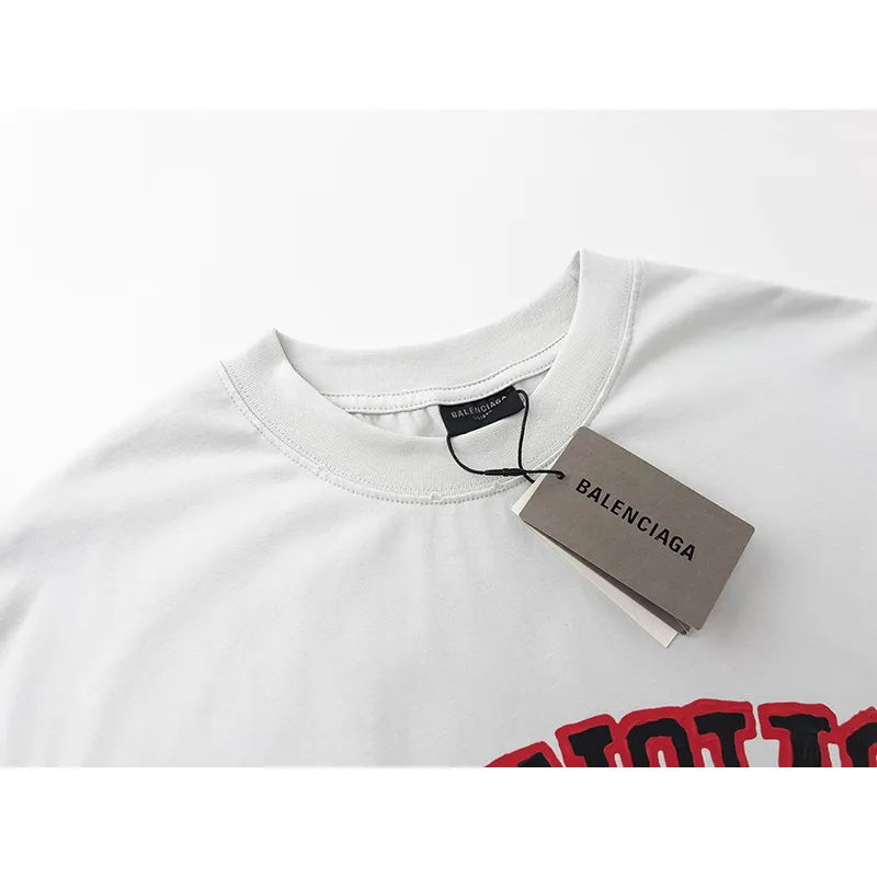 Balenciaga T-Shirt KT2352